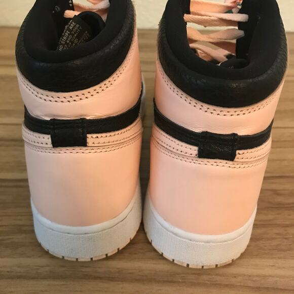 Nike Air Jordan 1 Retro High 'Crimson Tint' 575441-081 Youth Size 7Y Worn Once - Picture 4 of 7